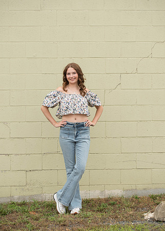 Vanessa (29)